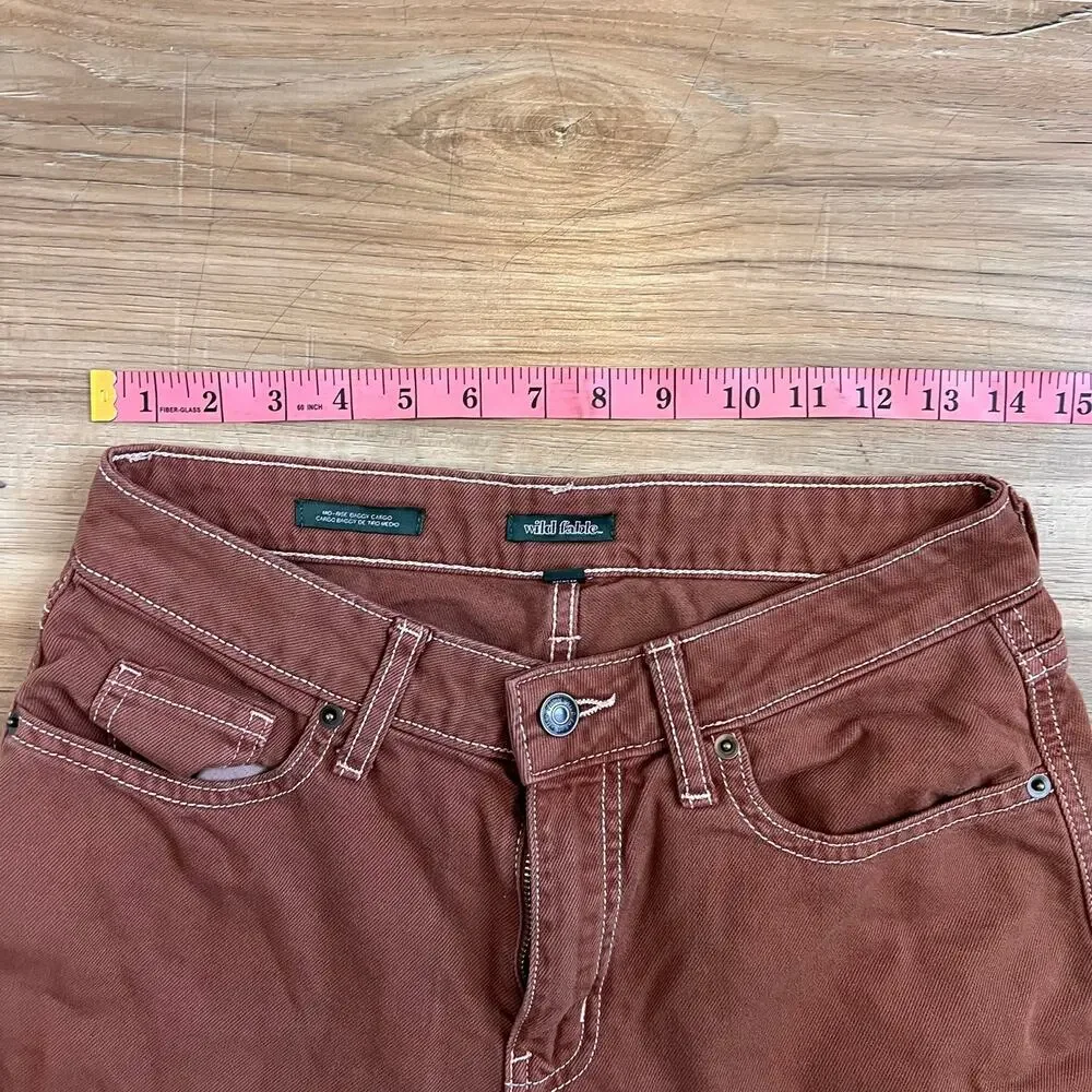 Wild Fable Mid Rise Baggy Cargo Pants Size 6 - Picture 7 of 10